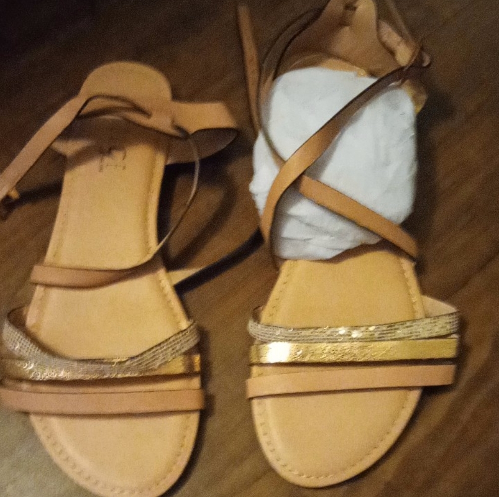 Women's sandals